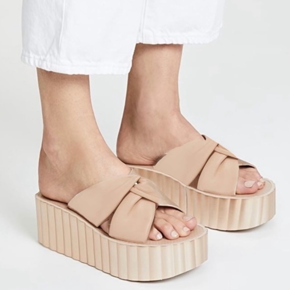 tory burch knotted scallop wedge slide